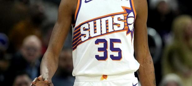 黑白体育-杜兰特新星回归赛场表现惊艳，掘金未来可期！的简单介绍