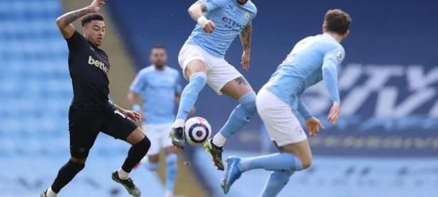 黑白直播-关于尤文图斯内部会议纪要流出——冲刺阶段队长鼓劲，英超使命明确，阵容厚度经受考验的信息